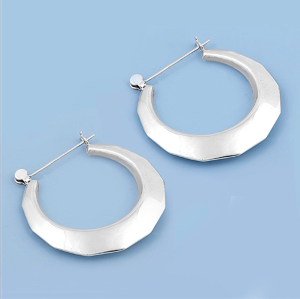 Sterling silver Hoop scalloped Earring