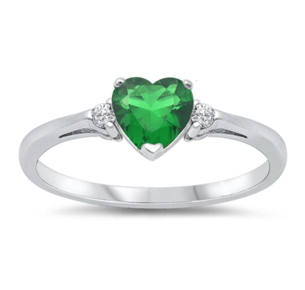 Sterling silver Cz Emerald green Heart ring