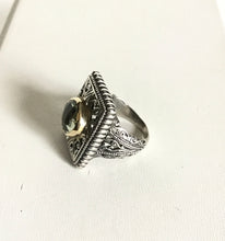 Vintage ornate detail sterling silver 9k ring/ Genuine Stones