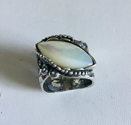 Mother of Pearl cigar band Ring