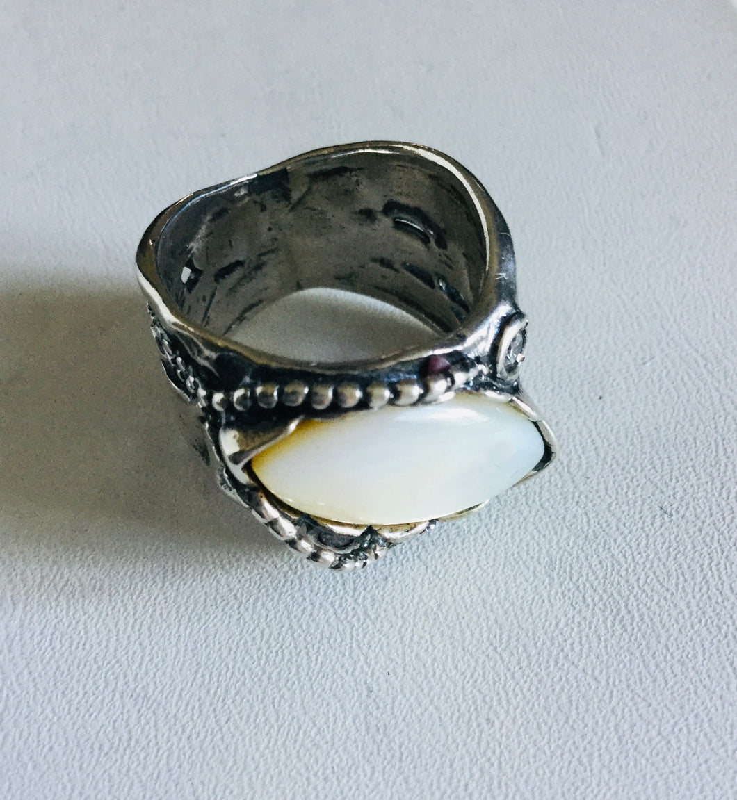 Mother of Pearl cigar band Ring
