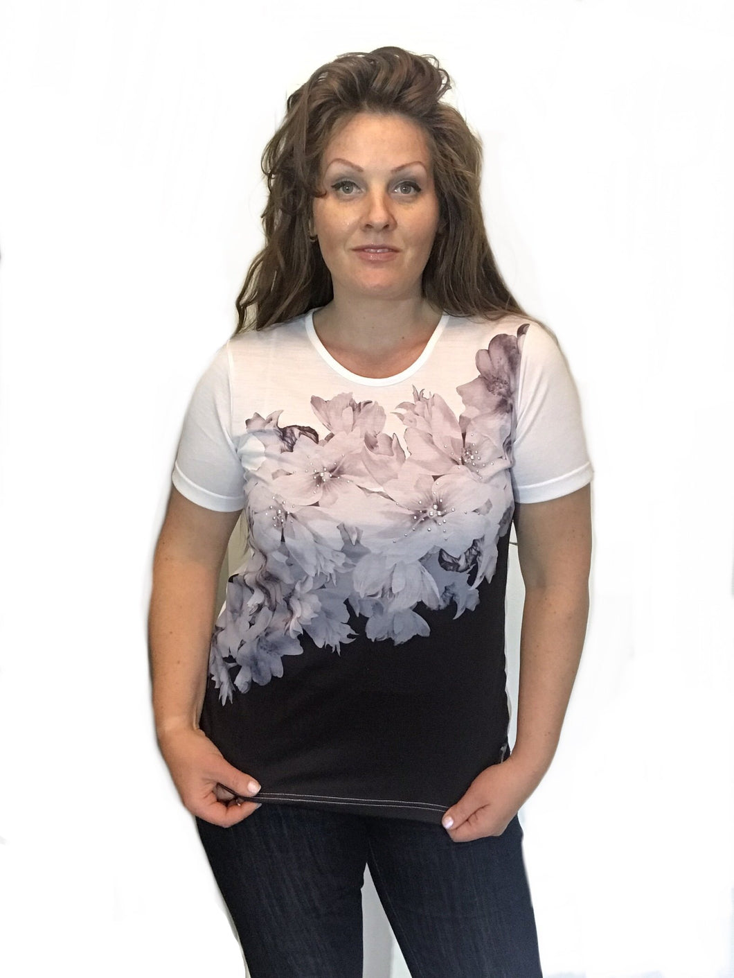 Floral print tee