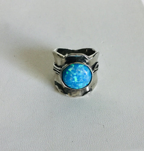 Sterling silver Scalloped Ring with Synthetic Blue Opal stone