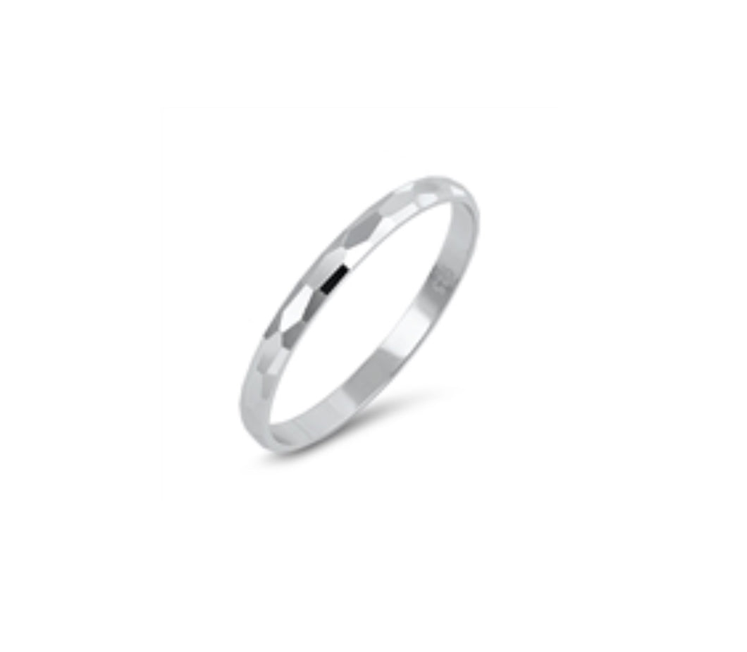 Sterling silver 2 mm Diamond cut Ring