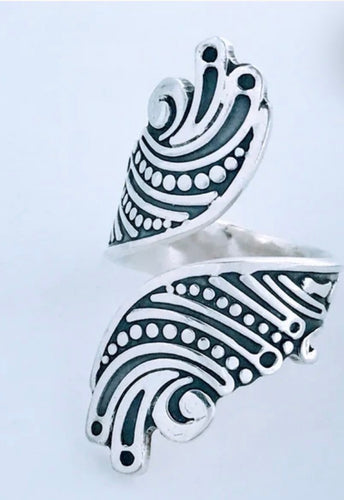 Vintage Sterling Silver Spoon Style Ring  Oxidized Scrollwork Boho Wrap Ring