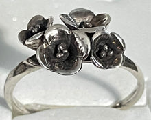 Oxidized Sterling silver flower ring
