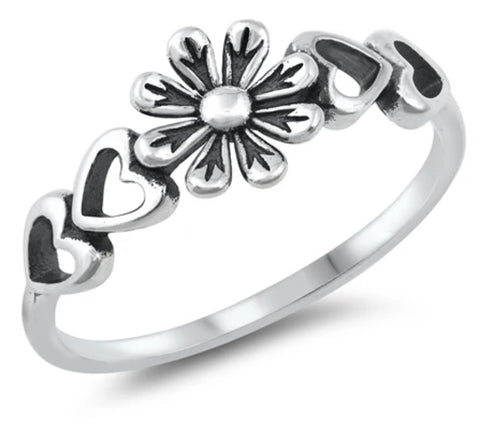 Singular silver flower ring heart detail