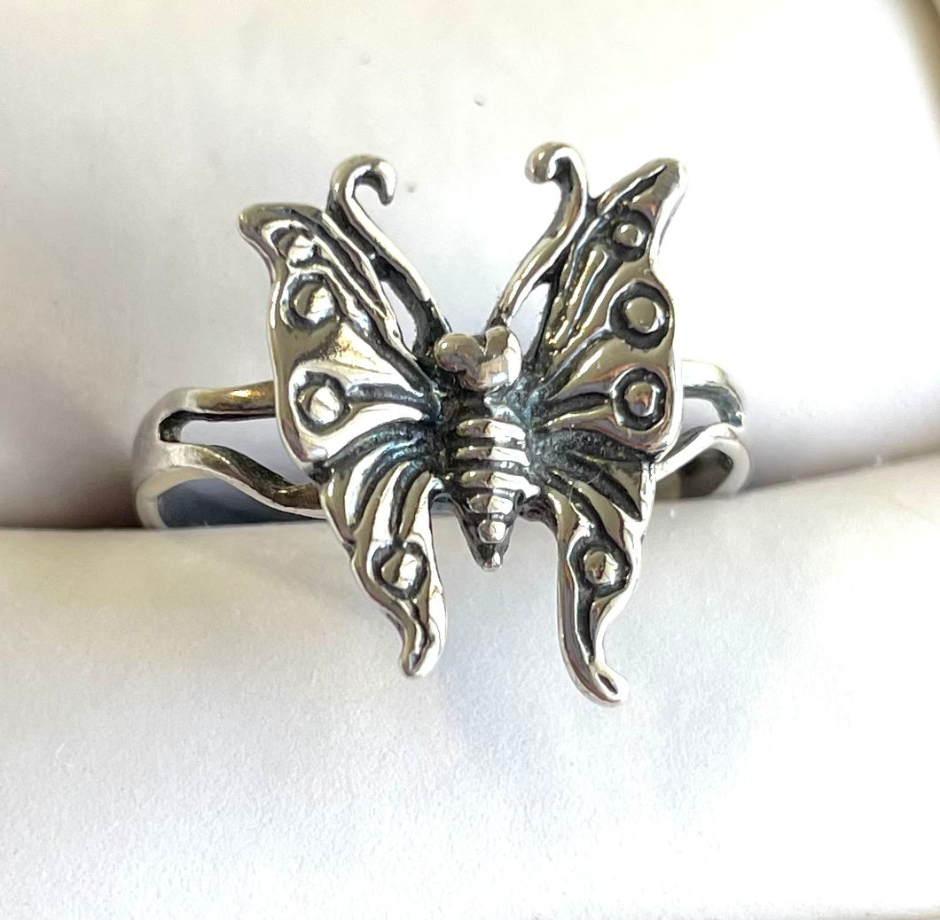 Vintage 925 Sterling Silver Butterfly Statement Ring