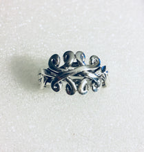 Scroll design 4 Piece Puzzle Ring
