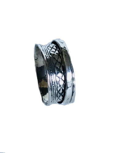 Sterling Silver crisscross design Spinner ring