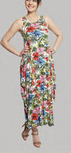 Floral Print Sleeveless Maxi Dress