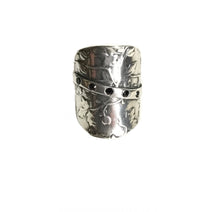 Sterling silver Maple leaf Embossed shield Ring