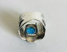 Sterling silver Scalloped Ring with Synthetic Blue Opal stone