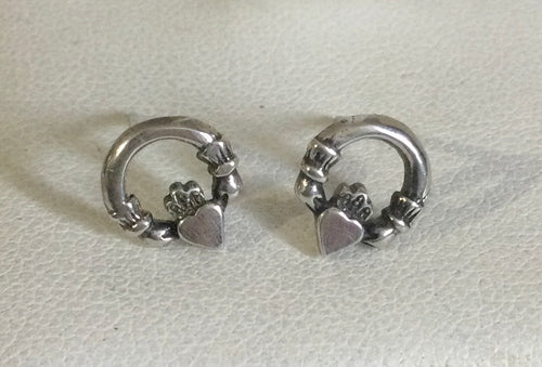 Claddagh stud silver Celtic earrings