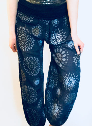 Hydrangea Print Harem Pants