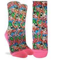 Oh my pug-ness, are these socks cute! Featuring a repeat pattern of pugs, these socks are sure to complement almost any outfit. Wear these on your next dog park adventure to make all your dog friends envious.  MADE FROM 48% Polyester, 45% Cotton, 5% Elastic, 2% Spandex  Shop deservesjfa.com dollar cheaper than Amazon