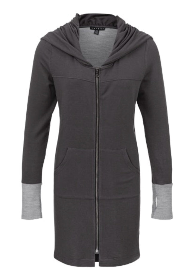  Steel Grey Kangaroo Pocket Cardigan With Hood and zipper closure. Love the thumb detail a nice way to keep your hands a little warmer. Rich in colour and soft to touch. Perfect for an extra layer under those winter coats.