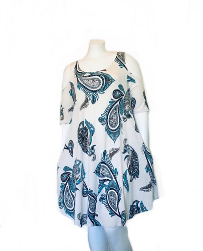 Cold shoulder paisley print Tunic