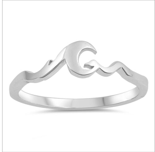 Small wave Ring