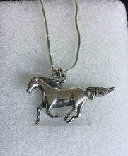 Horse galloping pendant