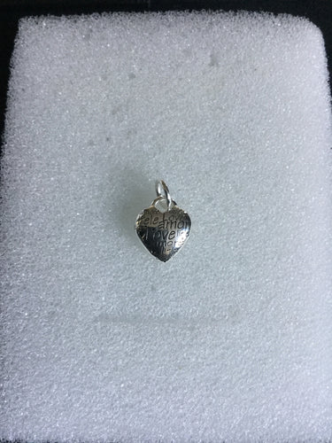 Heart pendant