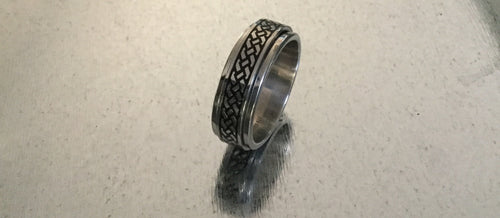 Men's Stainless Steel Ring large tread design.
