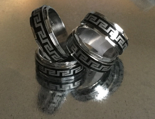 Men's Stainless Steel Spinner Ring Black with Silver Coil design.