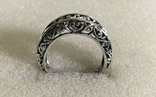 Sterling Silver Vintage style Ring