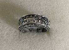 Sterling Silver Vintage style Ring