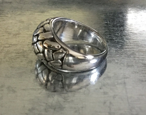 Rock design Sterling Silver Ring